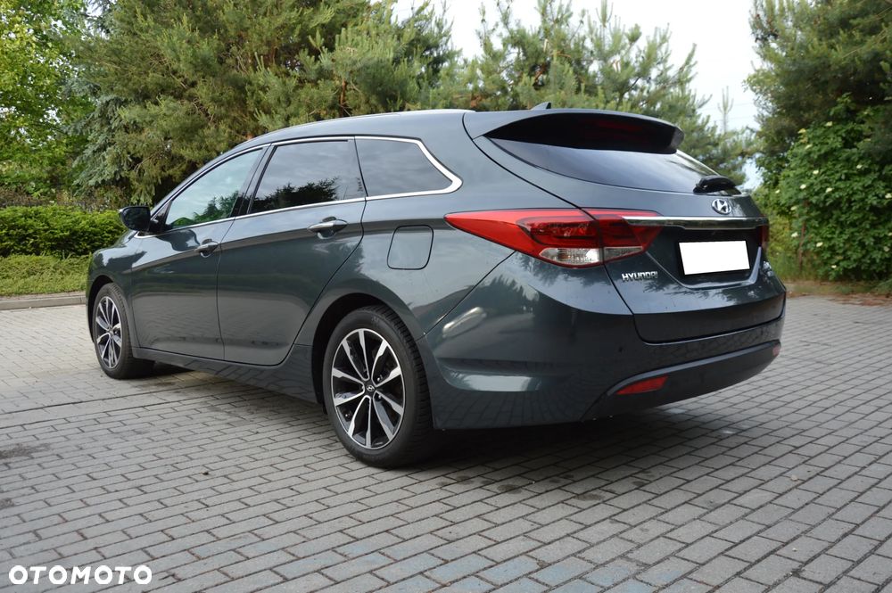 Hyundai i40 Kombi 1.7 CRDi DCT Premium - 15