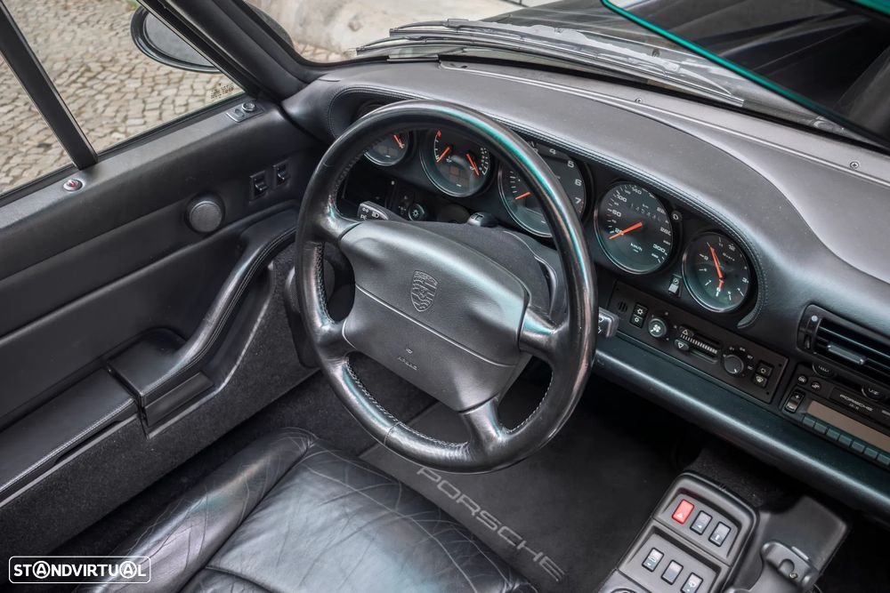 Porsche 911 (993) Coupé 3.6 Turbo - 11