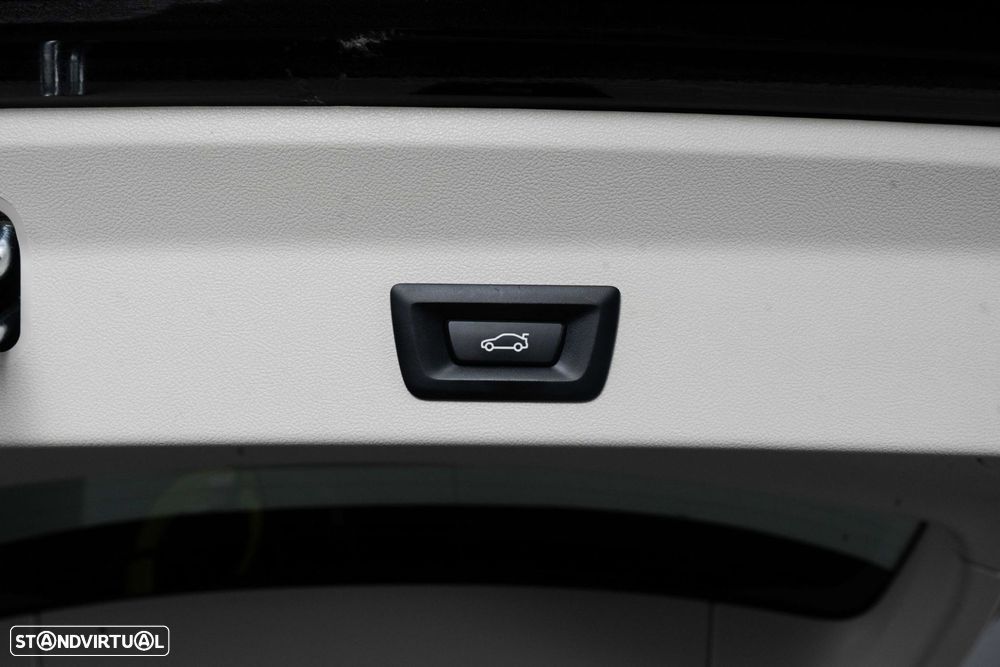 BMW X3 30 e xDrive Line Luxury - 18