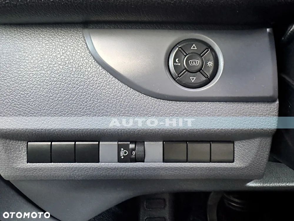 Opel Vivaro - 26