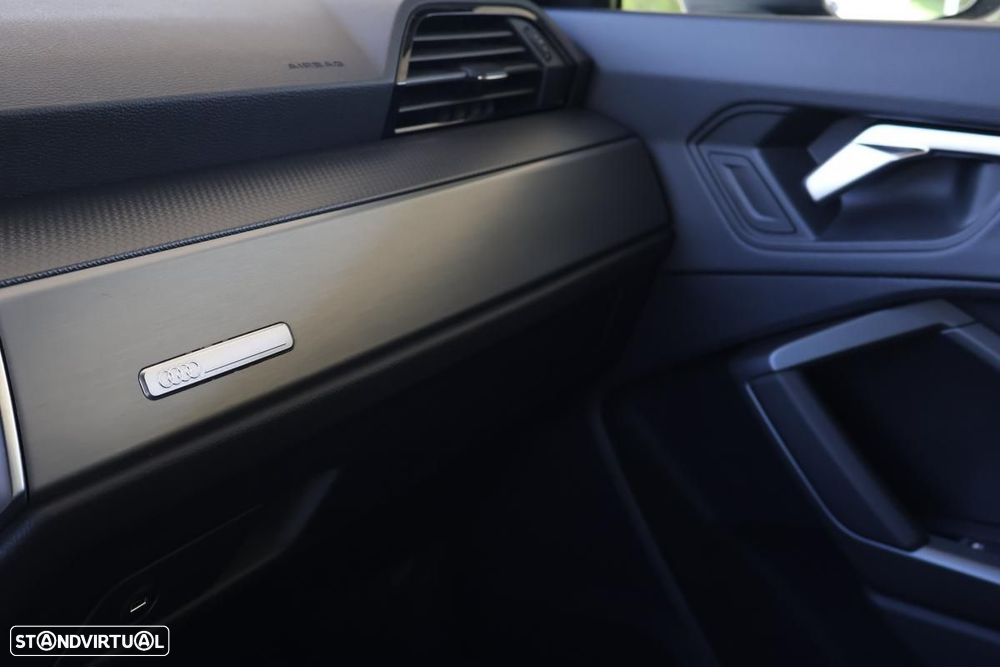 Audi Q3 45 TFSIe S line S tronic - 29