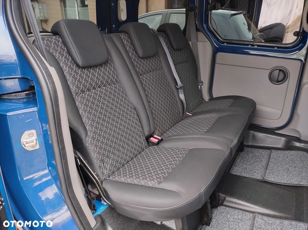 Renault Kangoo 1.6 8V 90 Happy Family - 30