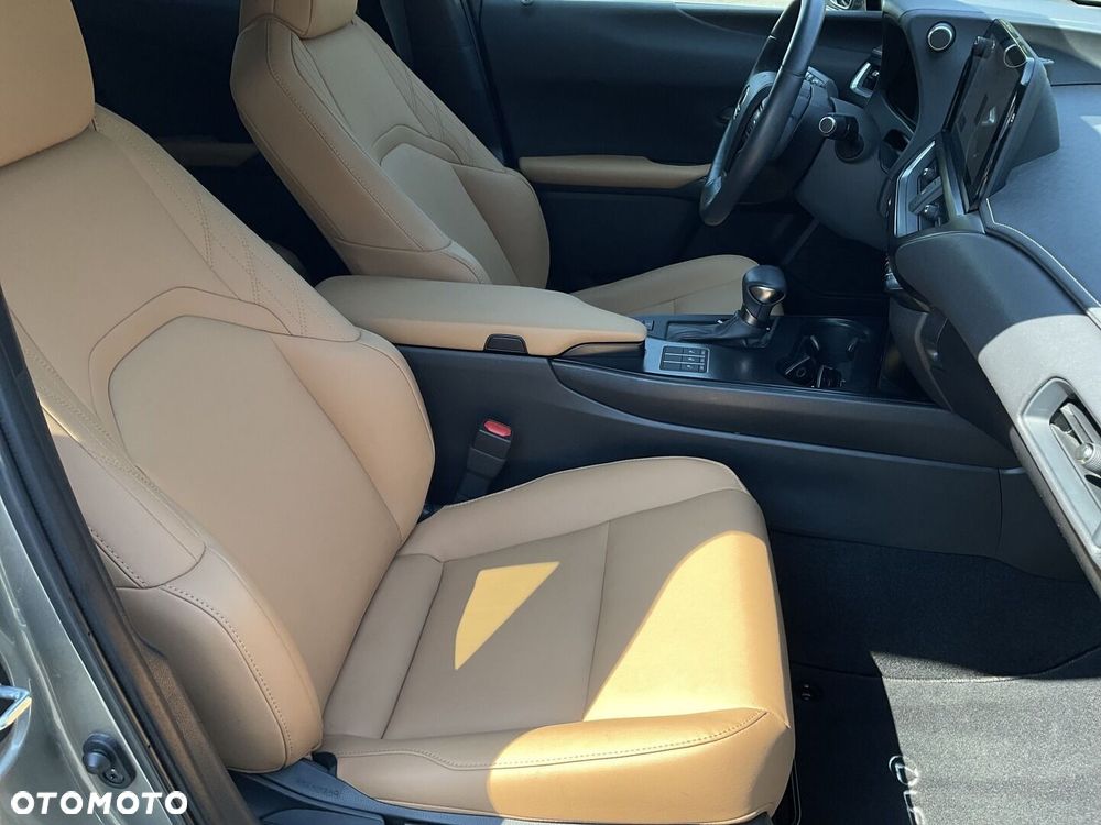 Lexus UX 200 GPF F Sport Design 2WD - 11