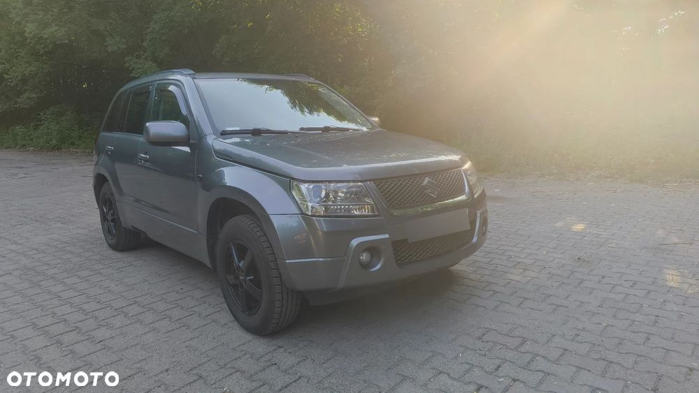 Suzuki Grand Vitara 2.0 - 2