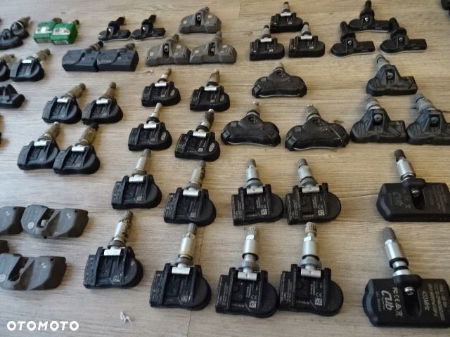 Czujniki ciśnienia Zaprogramowane do różnych modeli aut w komp. i na szt. - 2