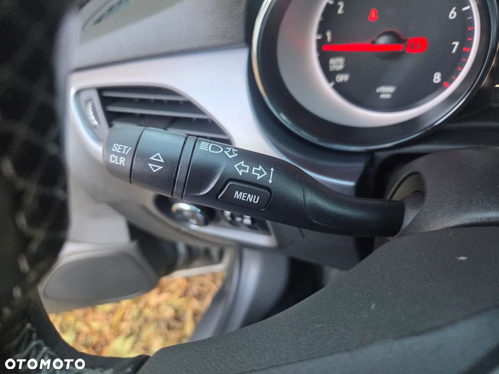 Opel Astra 1.4 Turbo Start/Stop Dynamic - 19