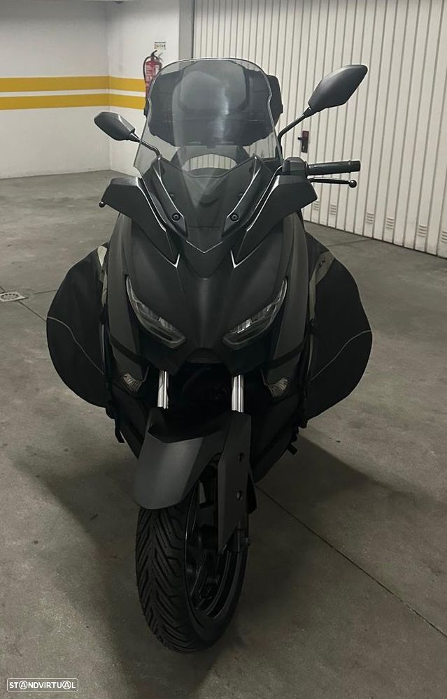 Yamaha X-Max - 3