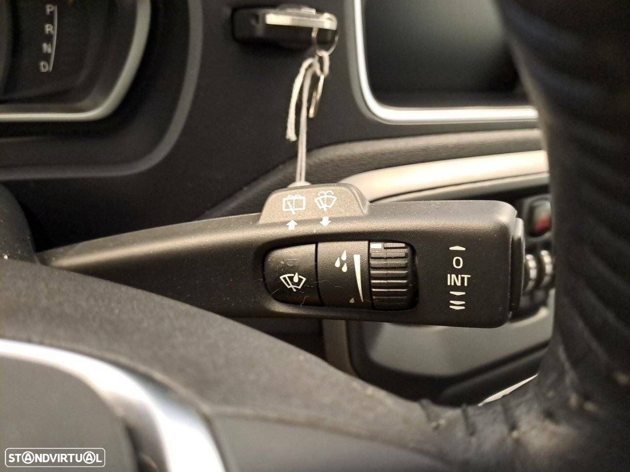 Volvo V40 1.5 T3 Sport Edition Geartronic - 16