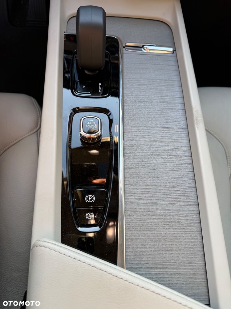 Volvo S60 B5 B Ultimate Dark - 11