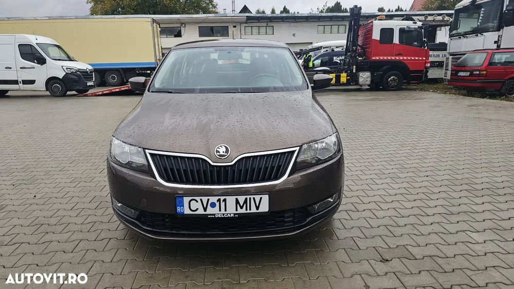 Skoda Rapid - 6