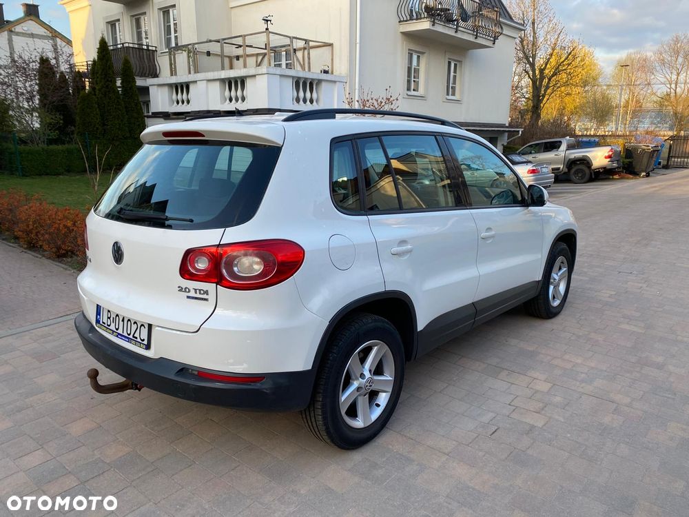 Volkswagen Tiguan 2.0 TDI DPF BlueMotion Technology Trend & Fun - 5