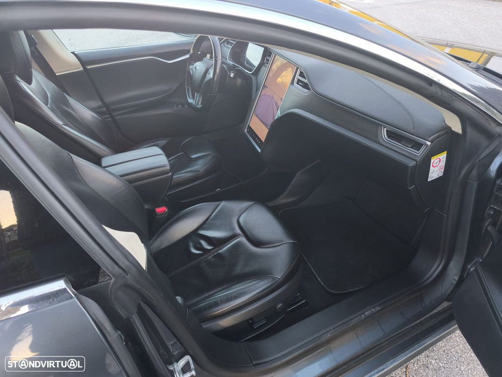 Tesla Model S Standard - 9