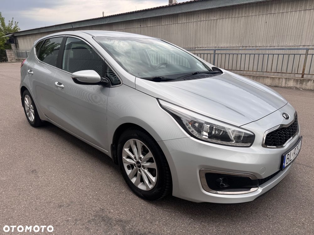 Kia Ceed 1.6 GDI DCT Platinum Edition - 5