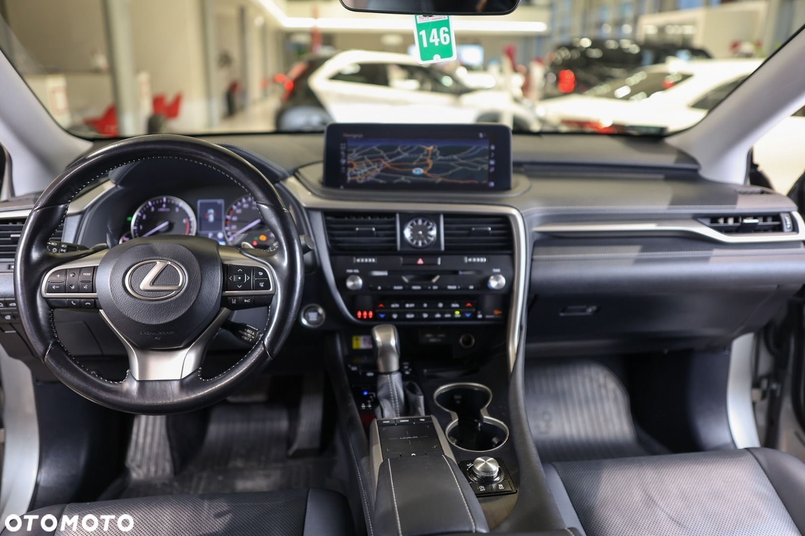 Lexus RX - 7