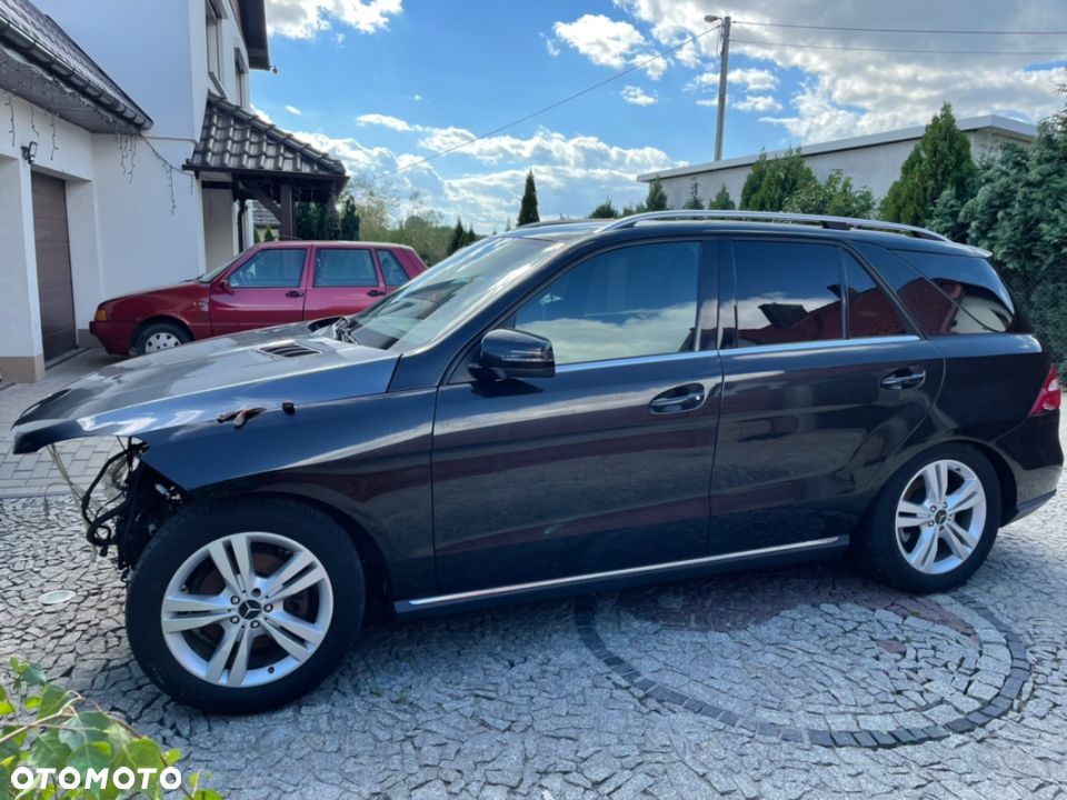 Mercedes-Benz ML 350 BlueTec 4-Matic - 21