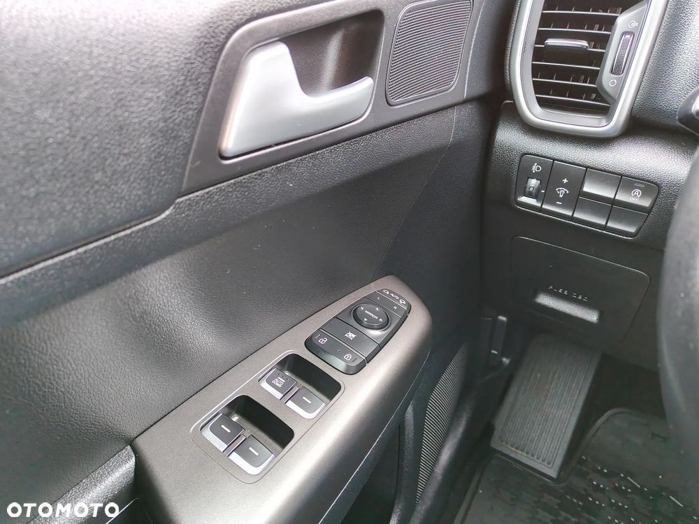Kia Sportage - 17