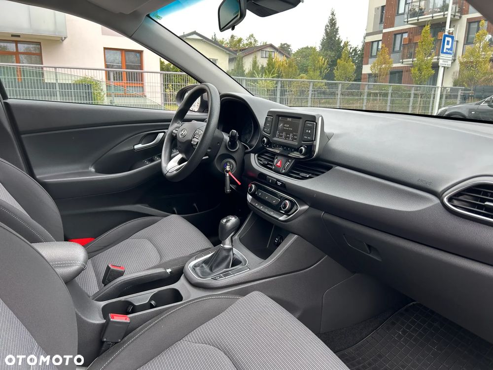 Hyundai i30 1.4 Classic + - 14