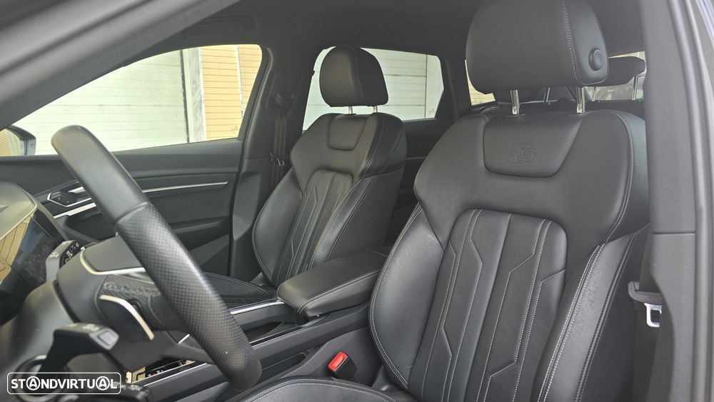 Audi e-tron 55 quattro S line - 14