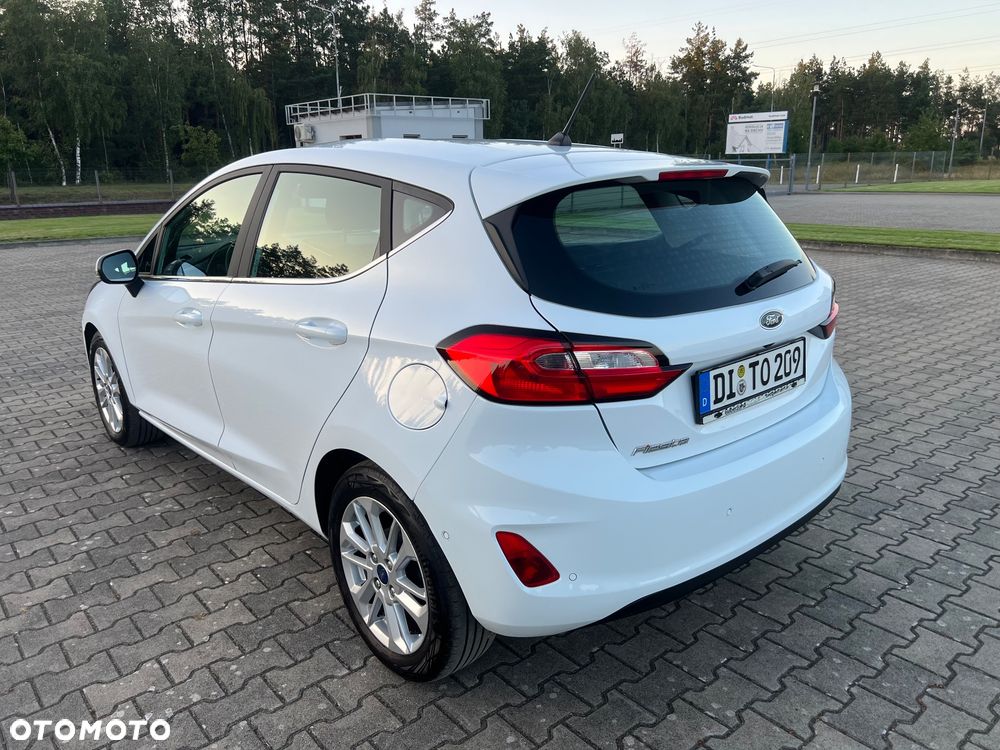 Ford Fiesta 1.0 EcoBoost Titanium - 16
