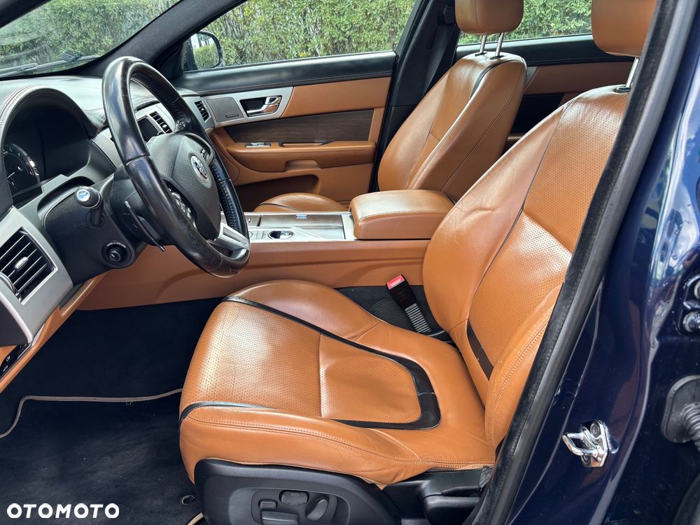 Jaguar XF 3.0 T Portfolio - 22
