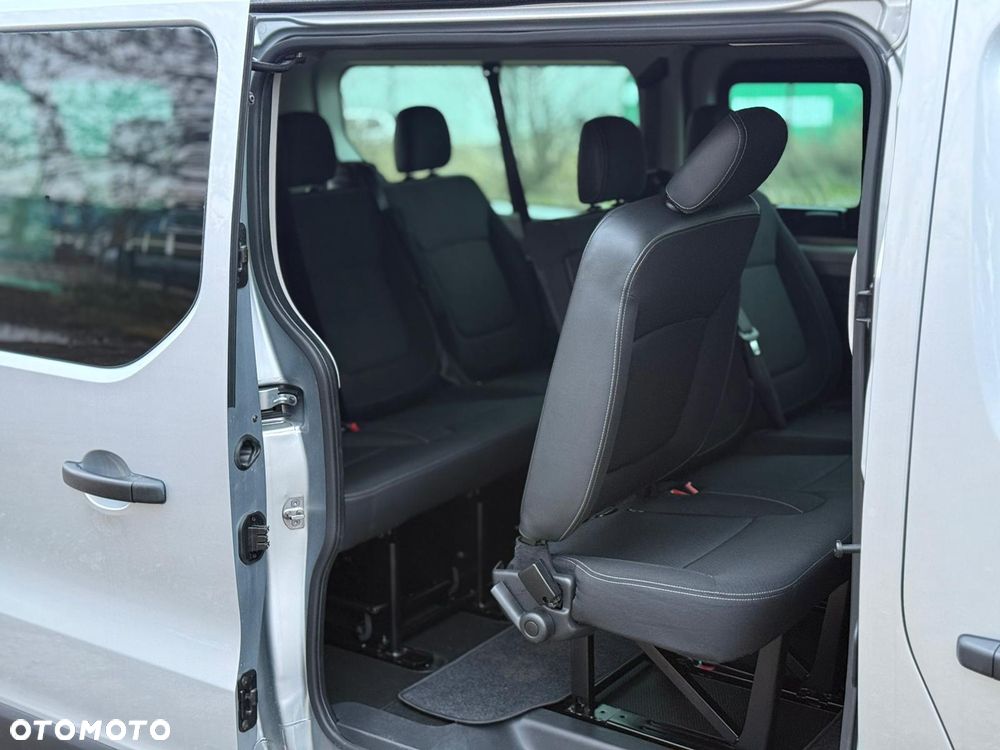 Renault Trafic 2.0 dCi EDC - 34