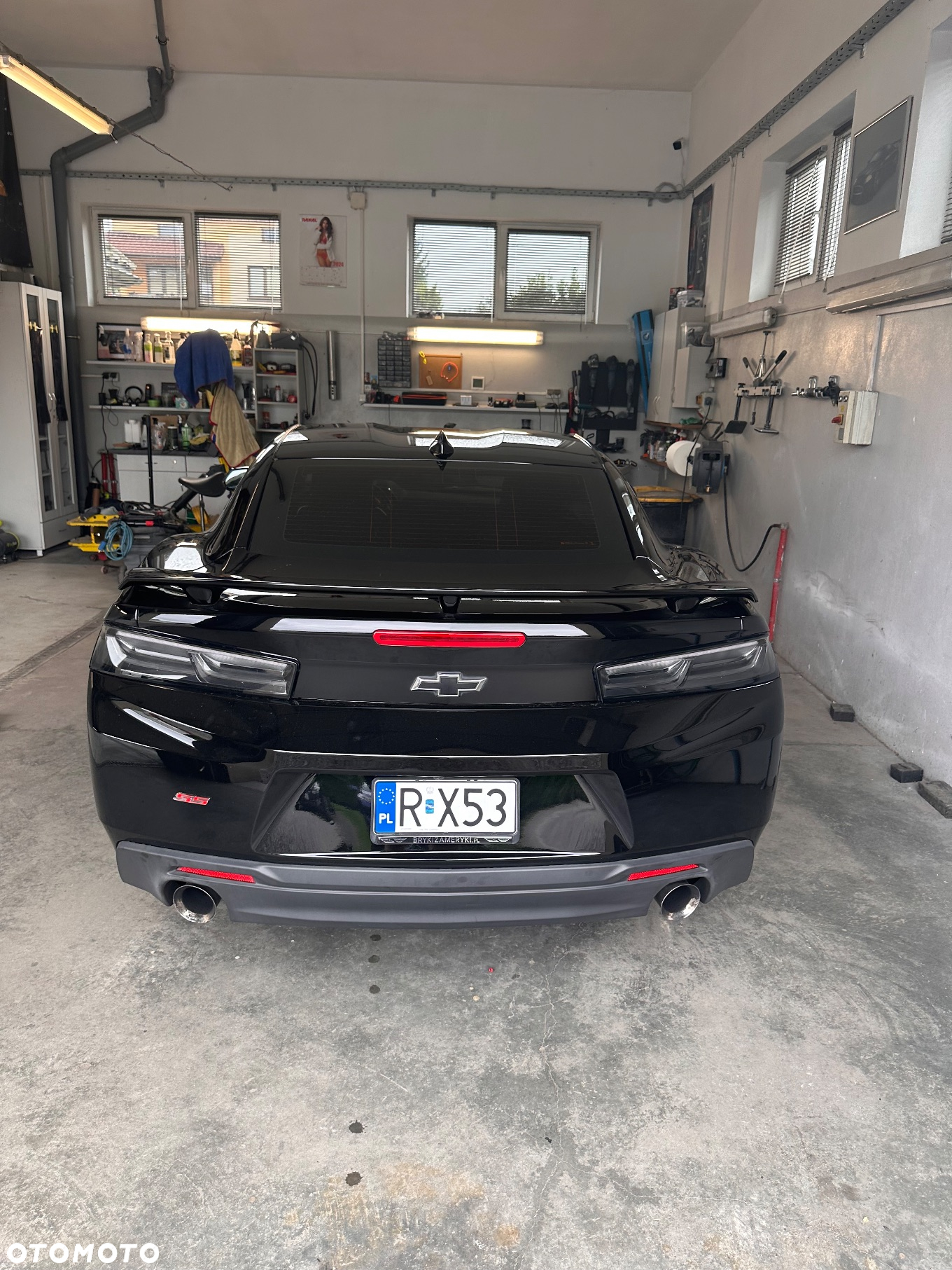 Chevrolet Camaro - 4