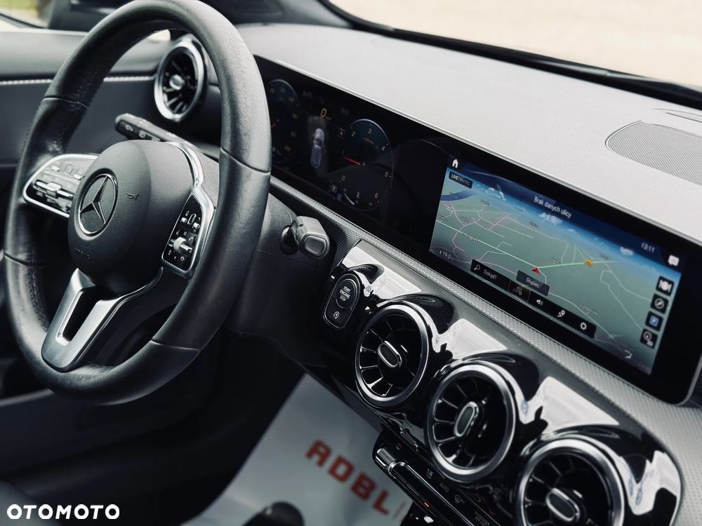 Mercedes-Benz Klasa A 180 d 7G-DCT Edition 2020 - 31