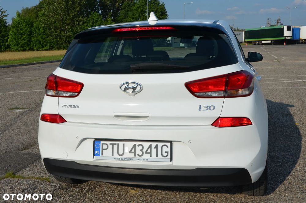 Hyundai i30 1.4 T-GDI Classic + DCT - 4