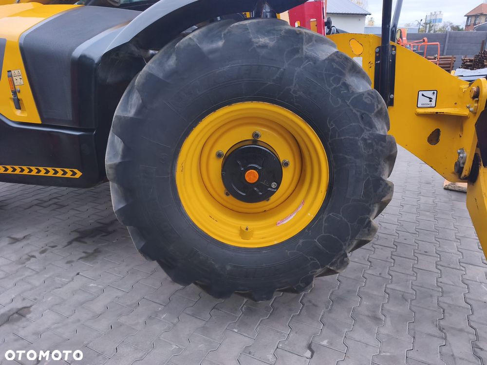 JCB 540-200 - 9