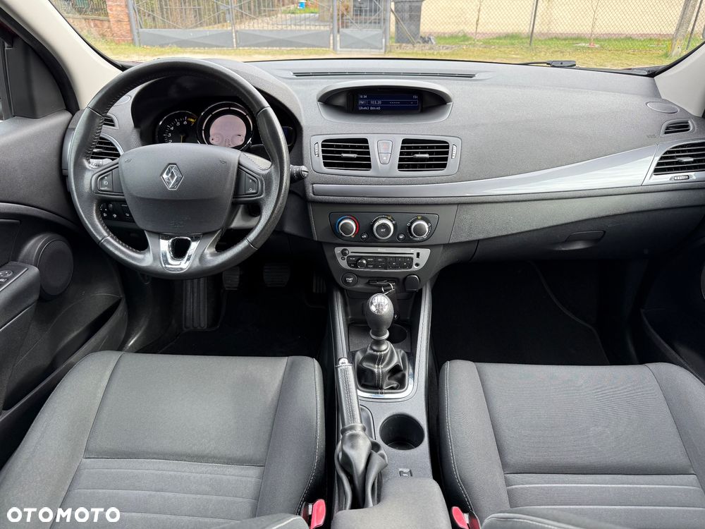 Renault Megane 1.6 16V 110 LIMITED - 13