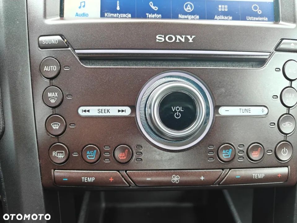 Ford Fusion 2.0 EcoBoost Titanium - 15