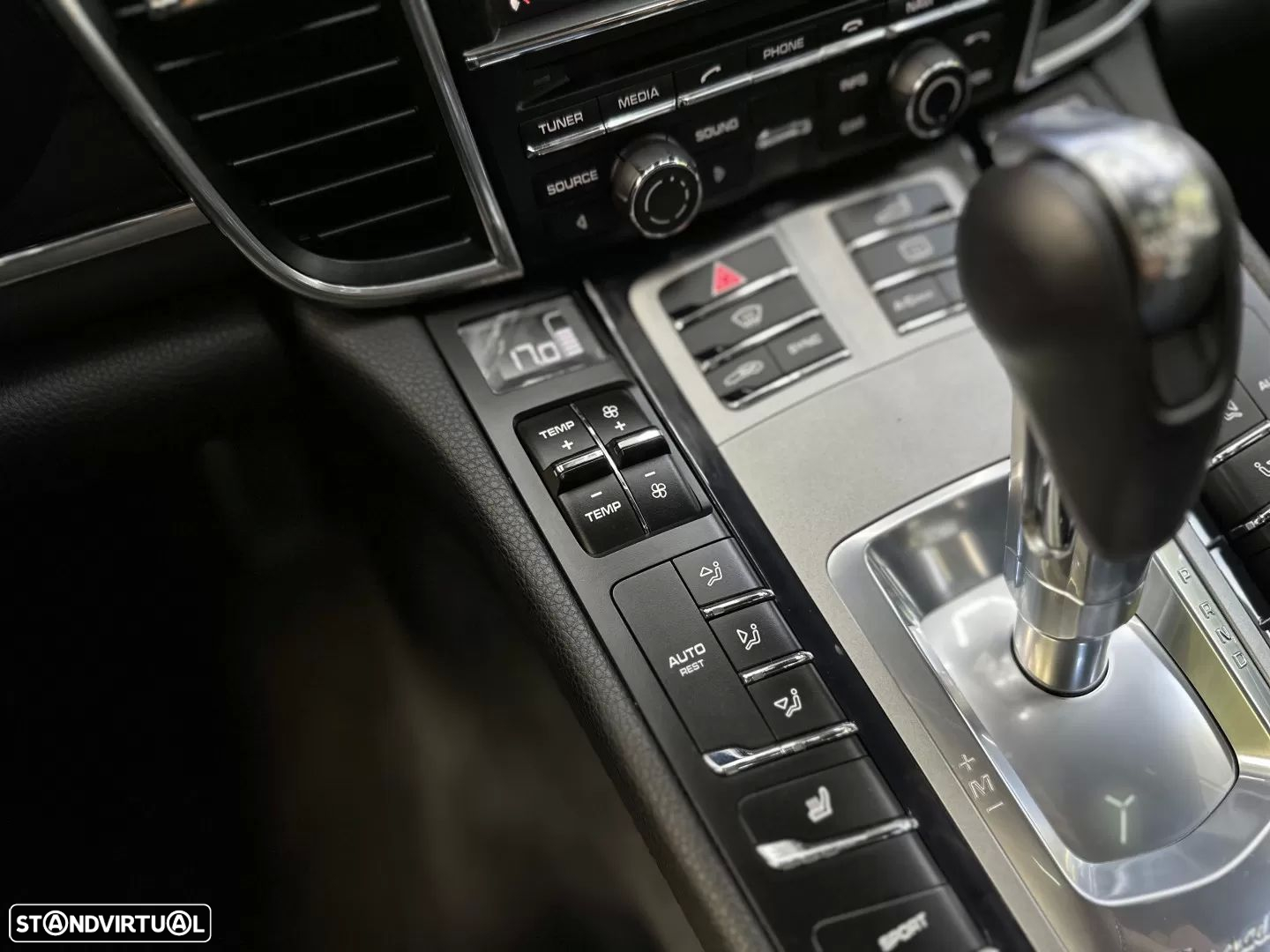 Porsche Panamera S e-Hybrid - 44