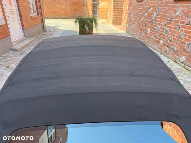 Volkswagen Beetle 2.5 - 29