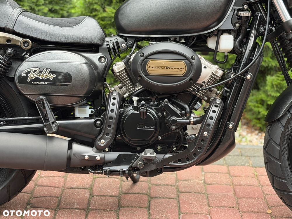 Hyosung GV - 13