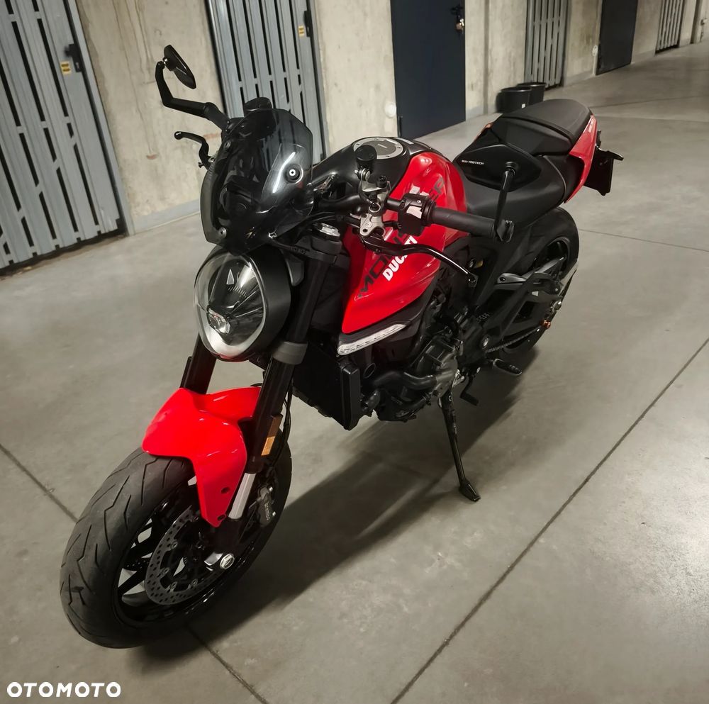 Ducati Monster - 9