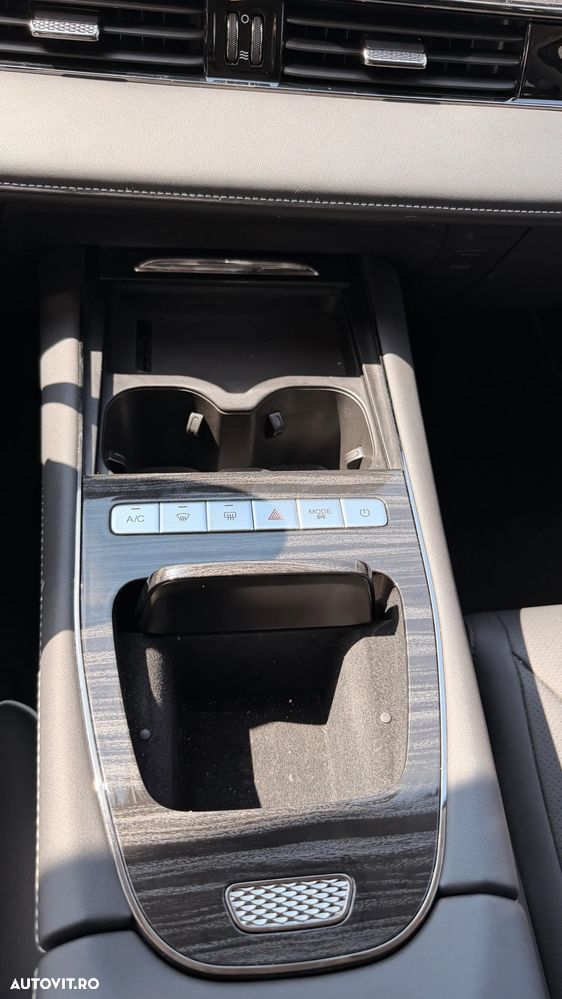 Omoda 5 1.5 TGDI 1DHT HEV Premium - 17