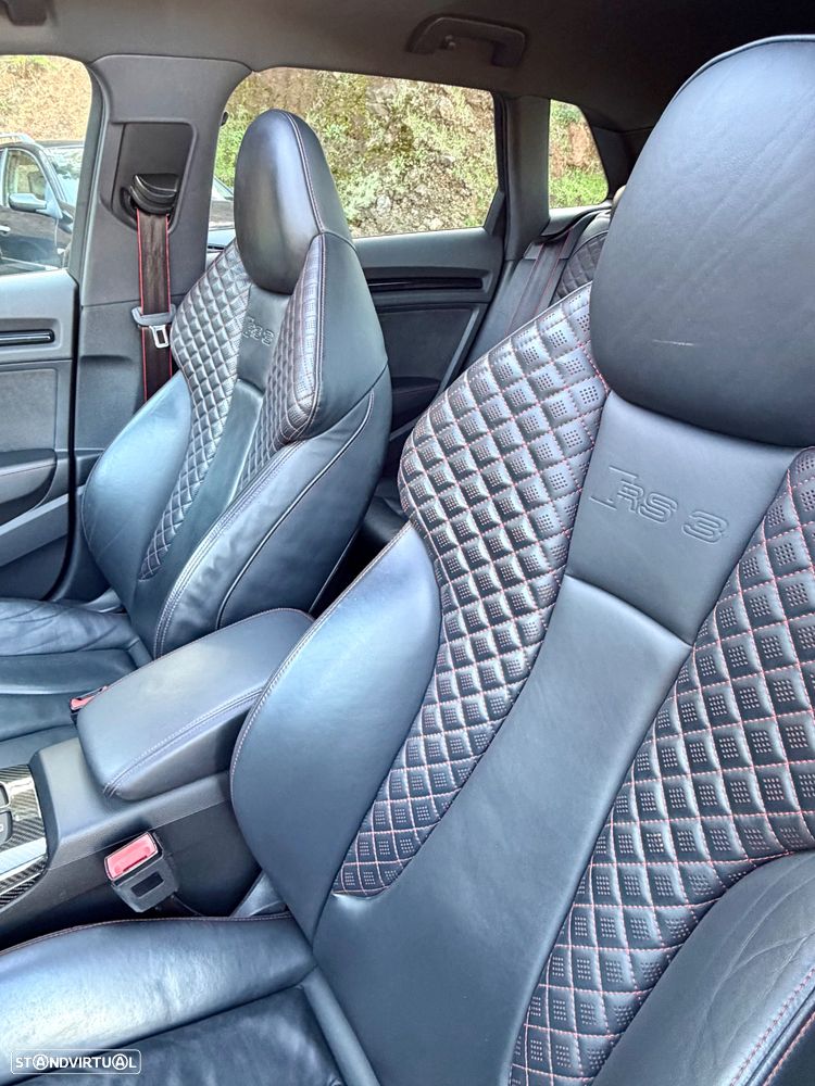 Audi RS3 Sportback S tronic - 23