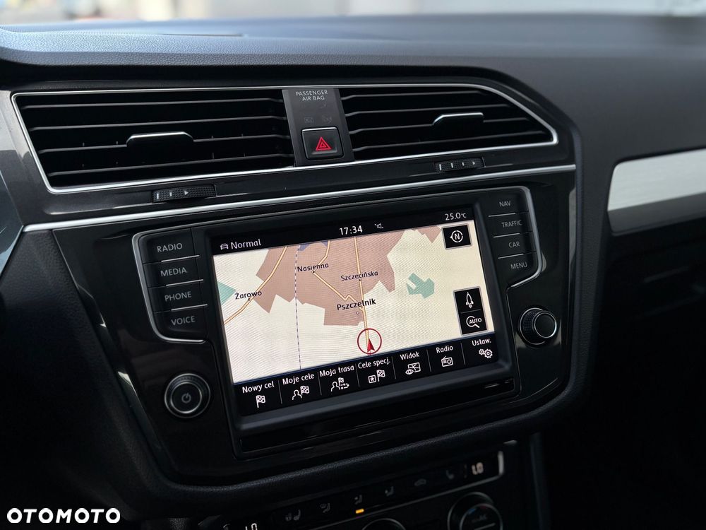 Volkswagen Tiguan 2.0 TDI SCR 4Motion DSG IQ.DRIVE - 24