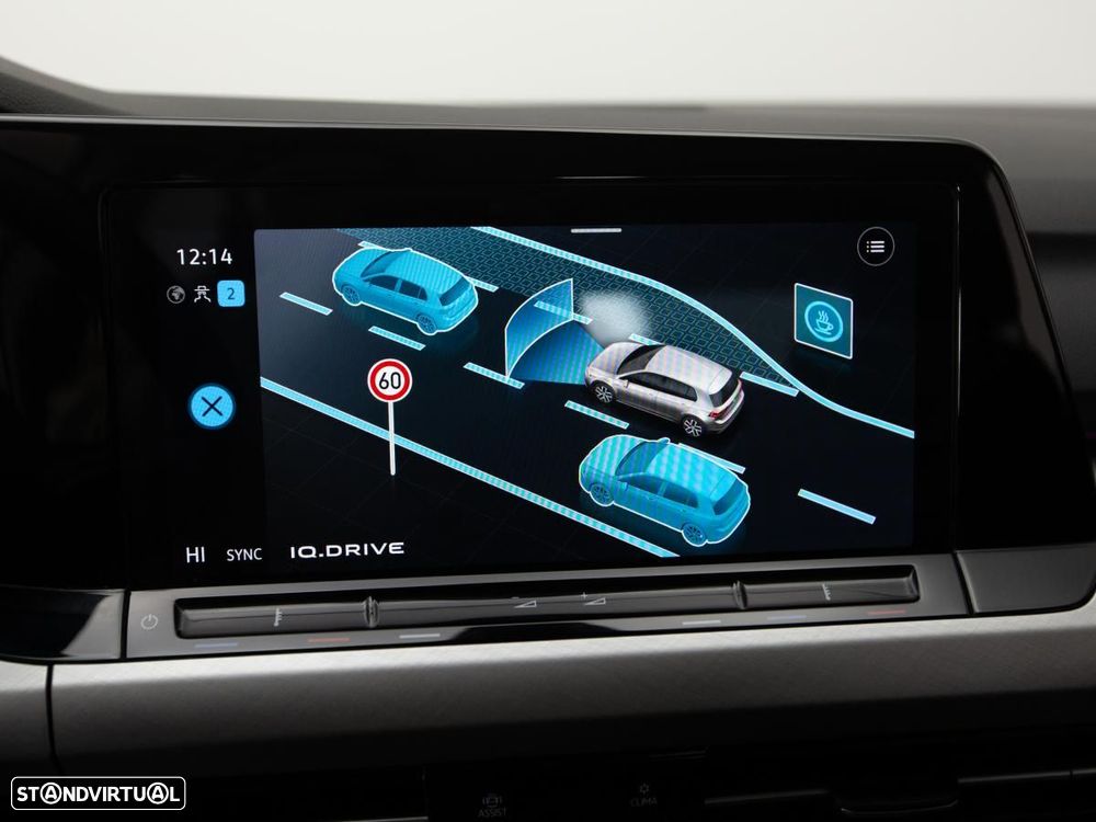 VW Golf 2.0 TDI Life - 21