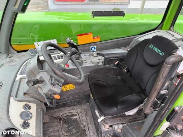 Merlo P 40.17 - 16