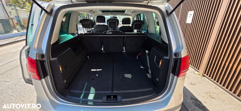 Volkswagen Sharan 2.0 TDI 4MOTION BlueMotion Technology Highline - 24
