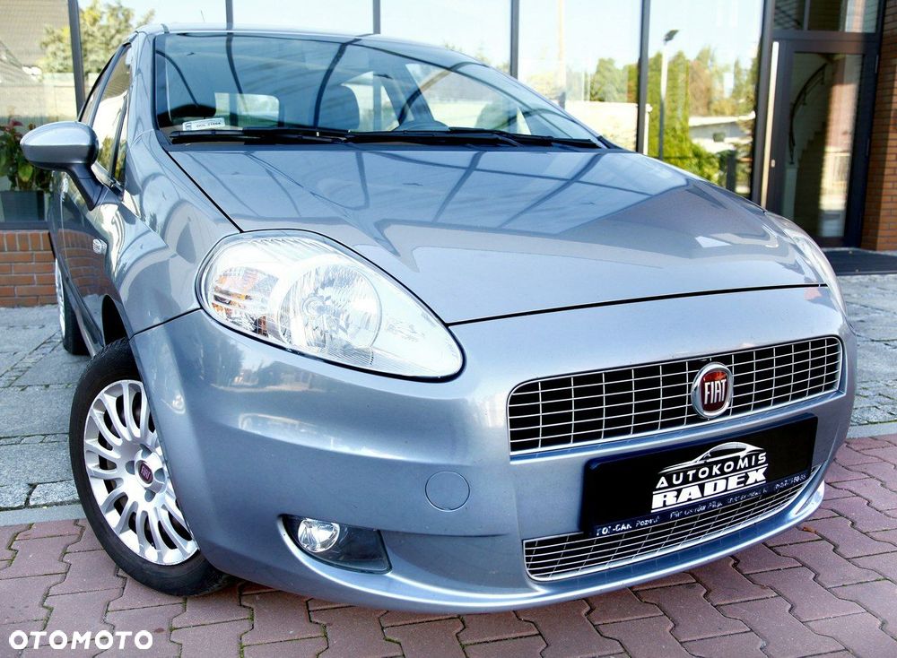 Fiat Punto 1.4 Young - 2