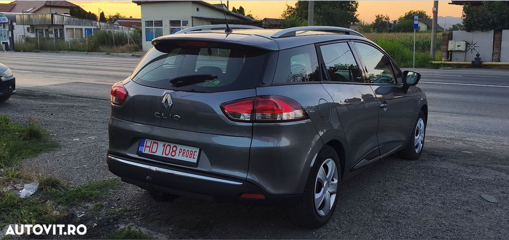 Renault Clio 1.5 dCi 90 FAP Dynamique - 4
