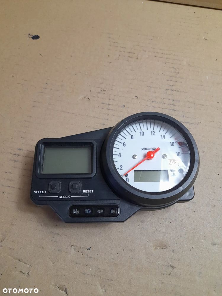 Yamaha YZF-R6 600 RJ03 (1999 - 2000) licznik zegary - 4