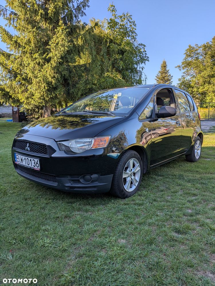 Mitsubishi Colt - 1