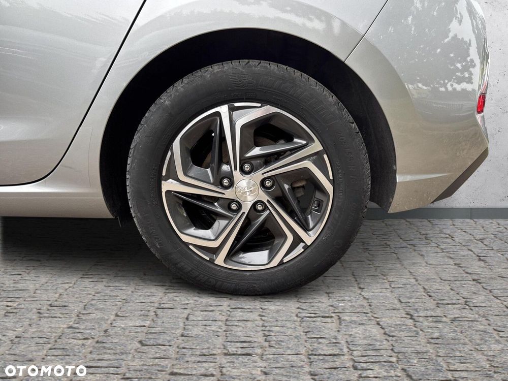 Hyundai i30 1.5 DPI Smart - 18
