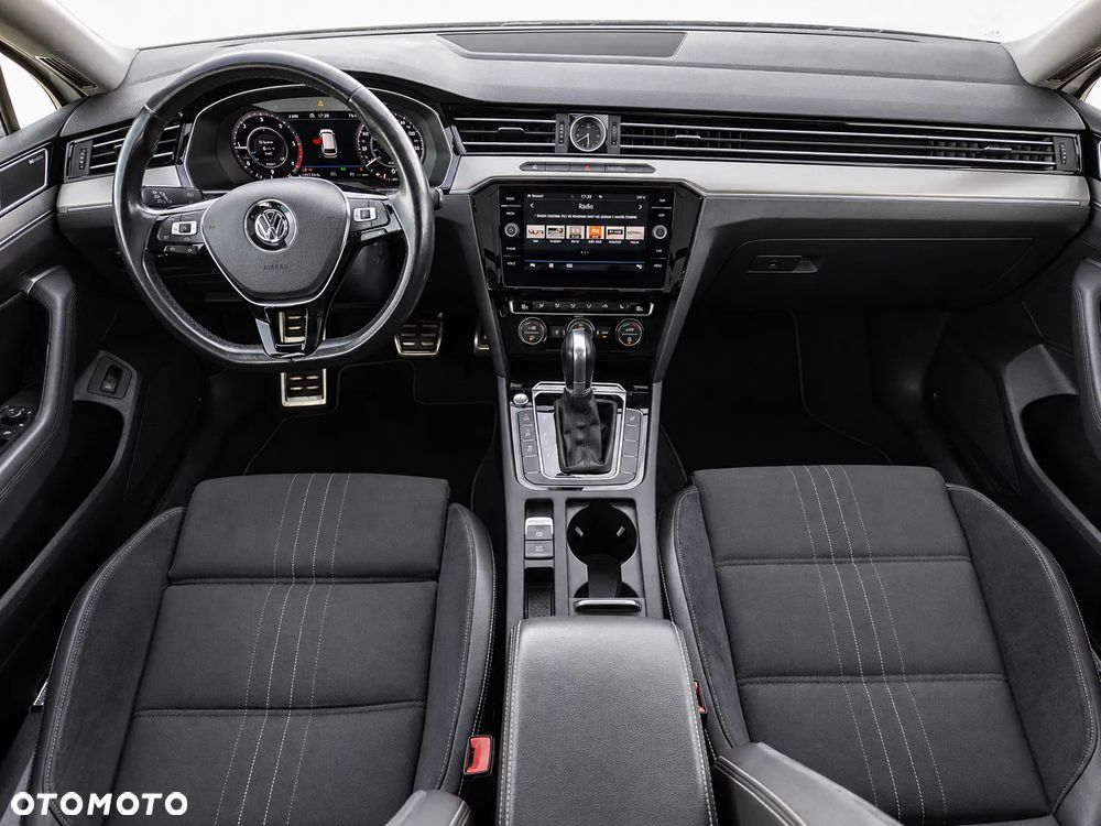 Volkswagen Passat Alltrack 2.0 TDI SCR 4Motion DSG (BMT) - 16