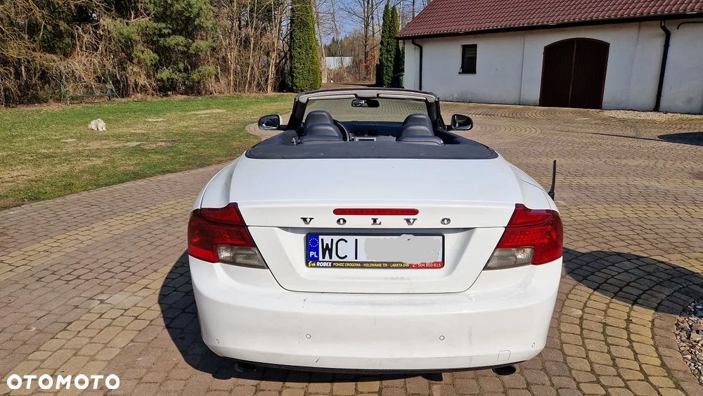 Volvo C70 D4 Momentum - 8