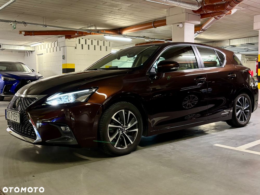 Lexus CT 200h Elegance EU6 - 1