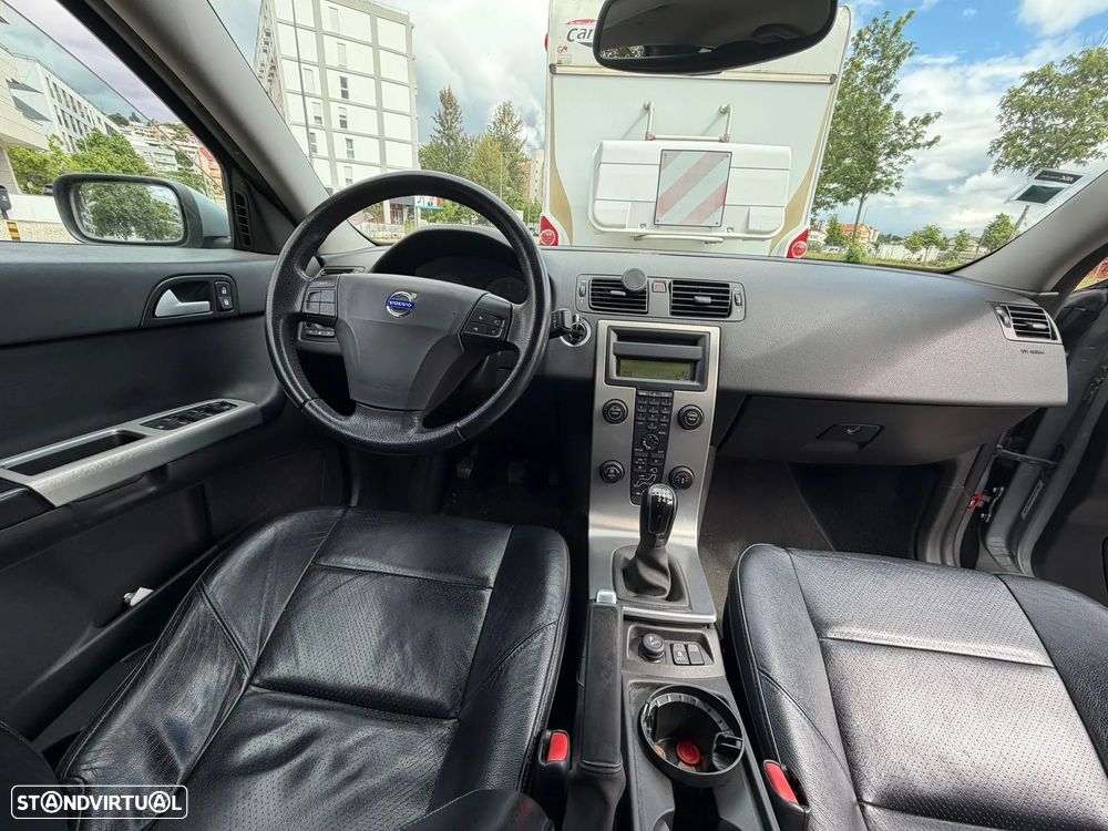 Volvo S40 2.0 D Nível 1 - 13